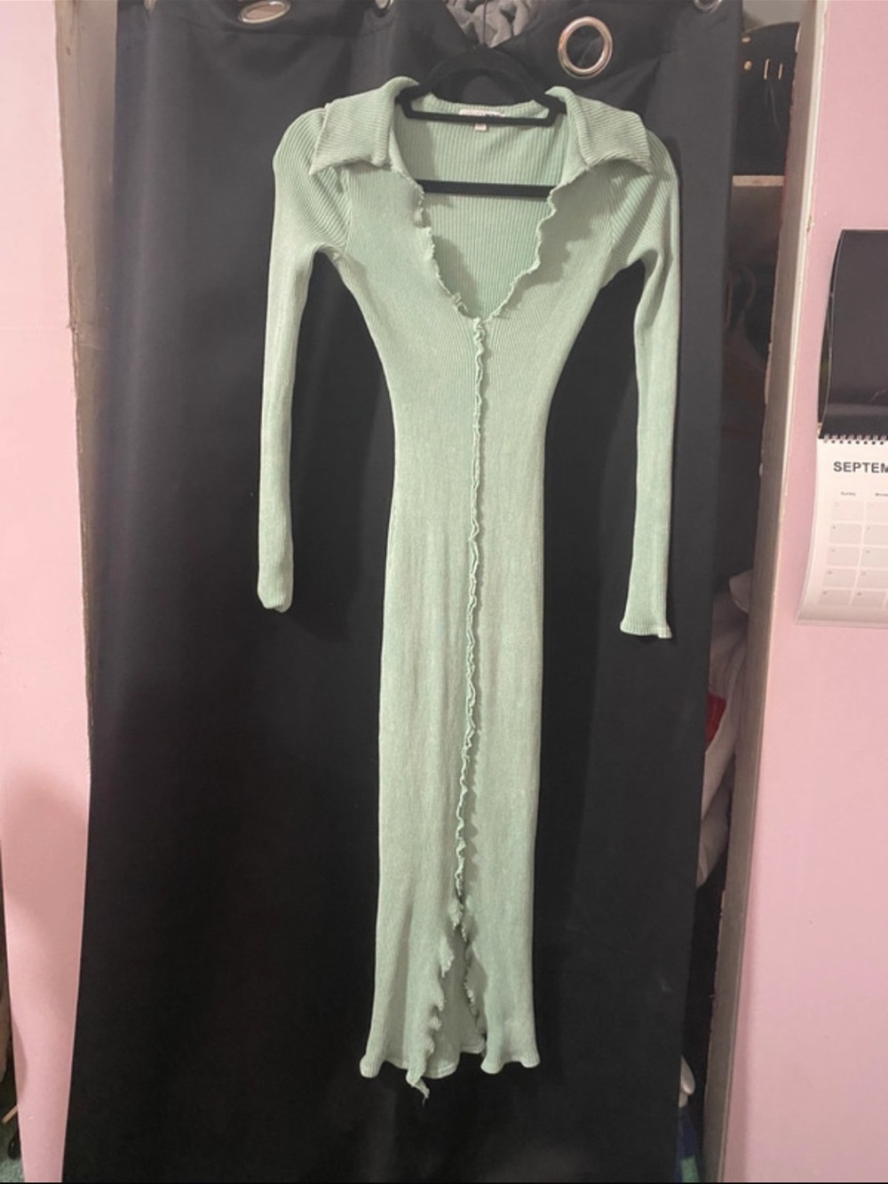 Ribbed Long-Sleeve Mint Green Maxi Dress